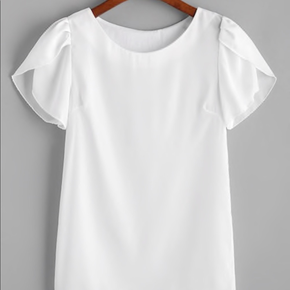 Petal sleeve chiffon blouse